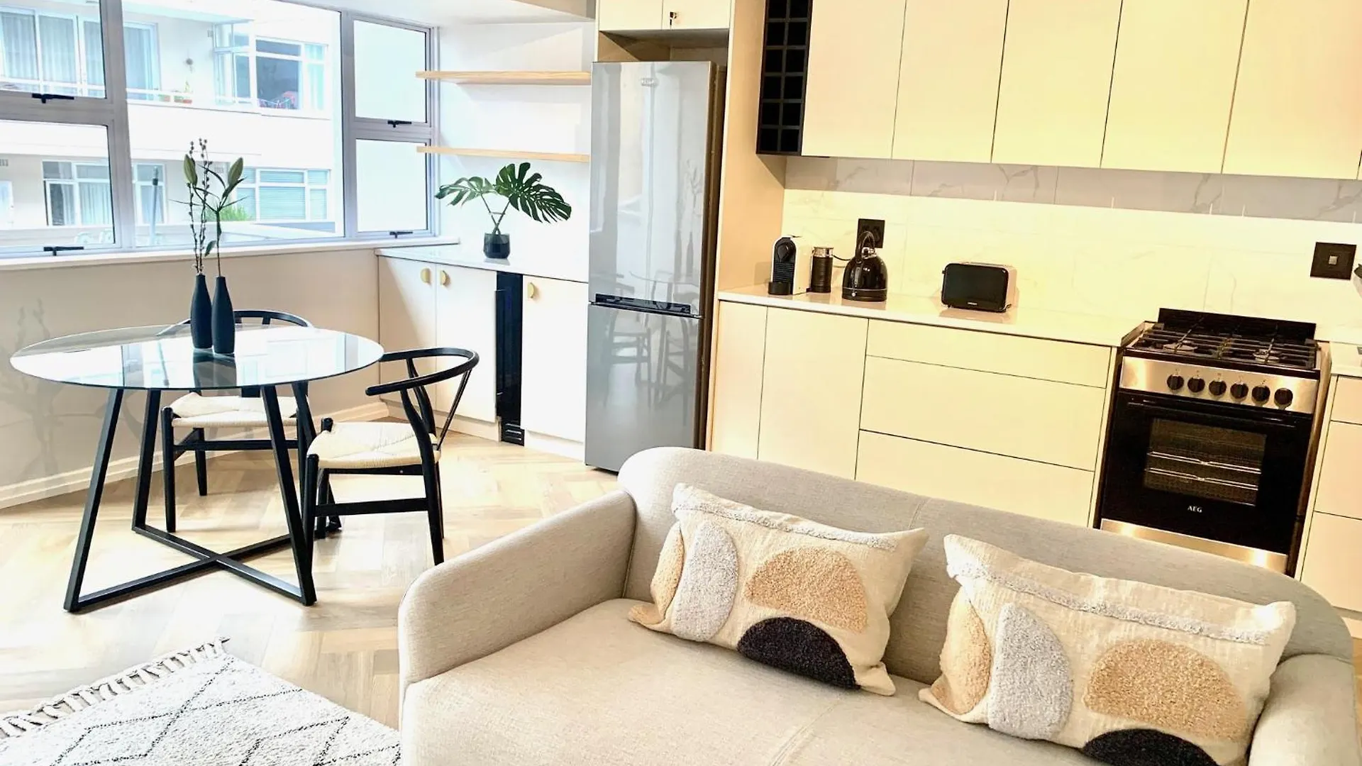Lido Beachfront Apartment Sea Point Cape Town 0*,  Güney Afrika