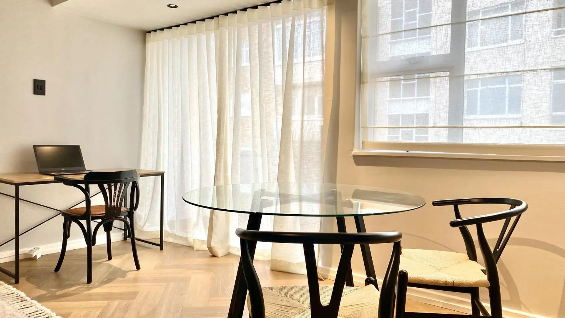 Lido Beachfront Apartment Sea Point Cape Town