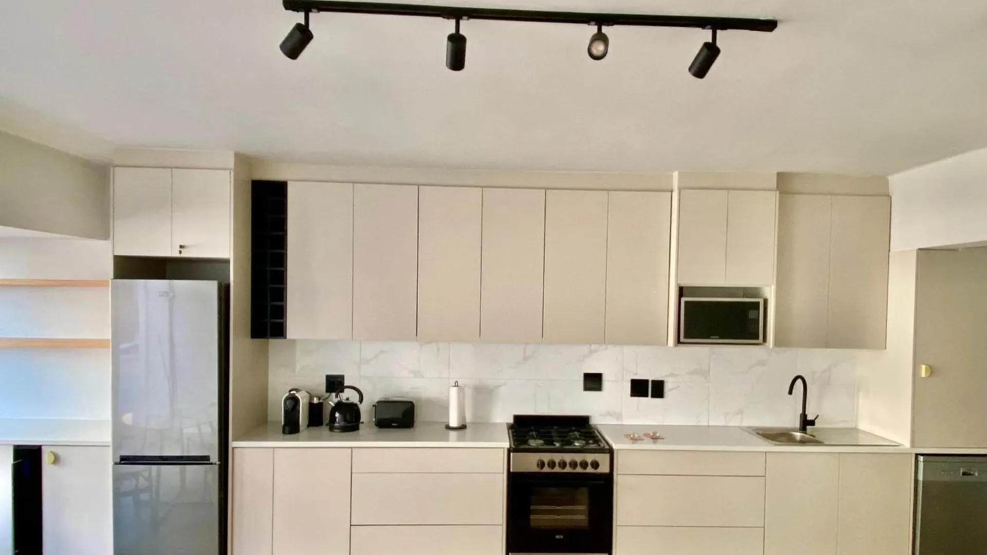 Lido Beachfront Apartment Sea Point Cape Town 0*,  Güney Afrika